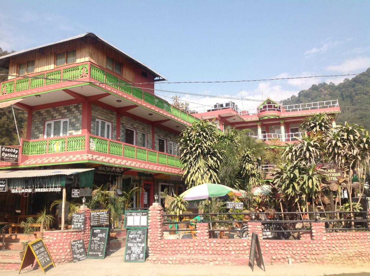 Lake Boutique Hotel Pokhara Exterior foto